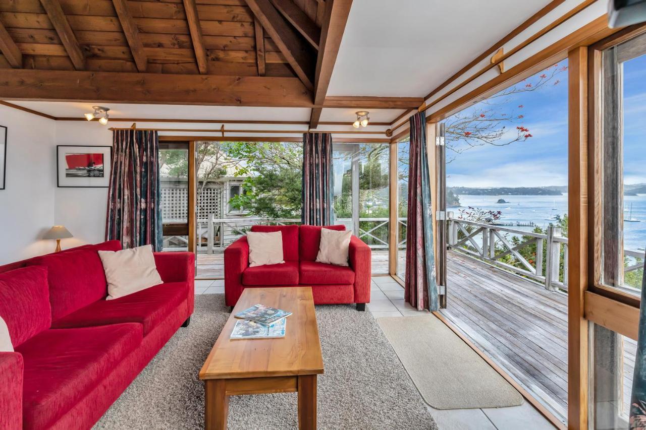 Te Maiki Retreat - Russell Holiday Home Exterior foto