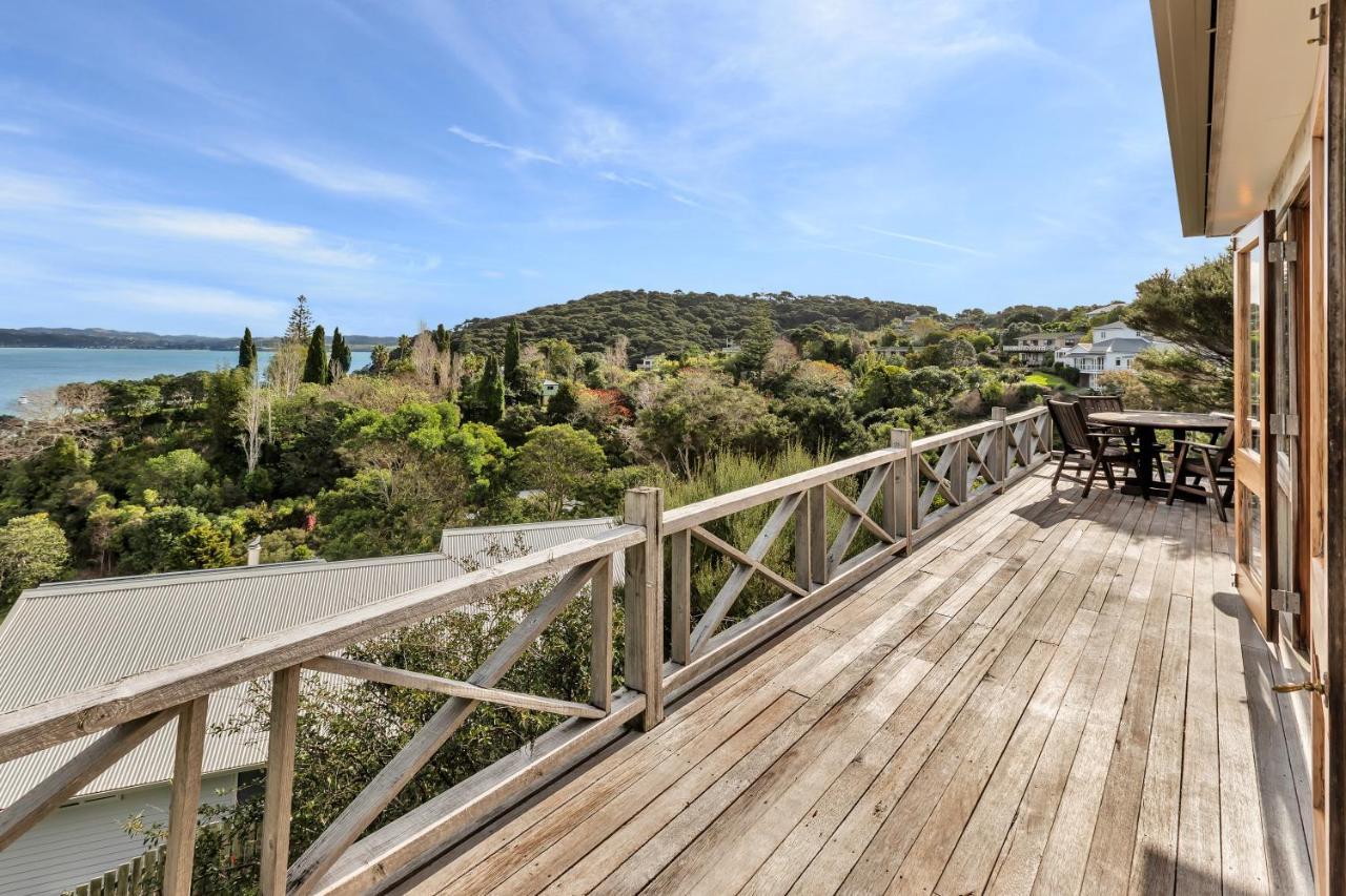 Te Maiki Retreat - Russell Holiday Home Exterior foto