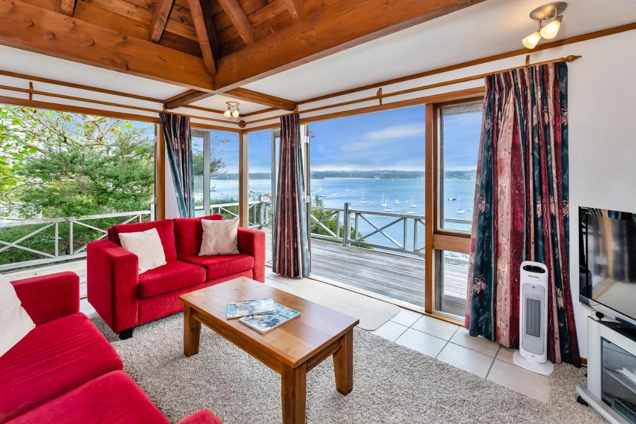 Te Maiki Retreat - Russell Holiday Home Exterior foto