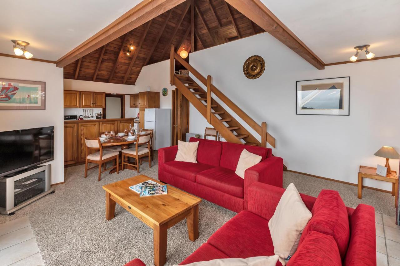 Te Maiki Retreat - Russell Holiday Home Exterior foto