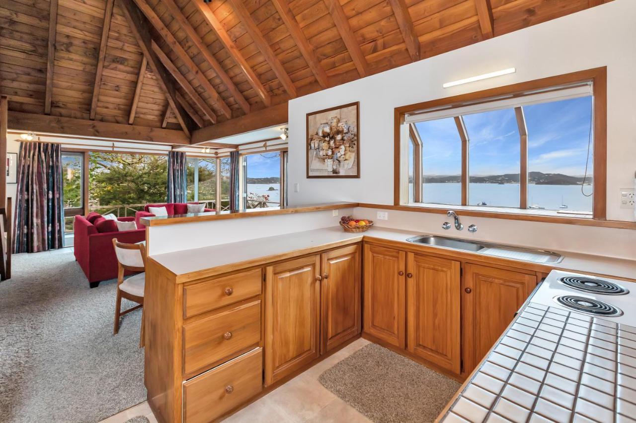 Te Maiki Retreat - Russell Holiday Home Exterior foto